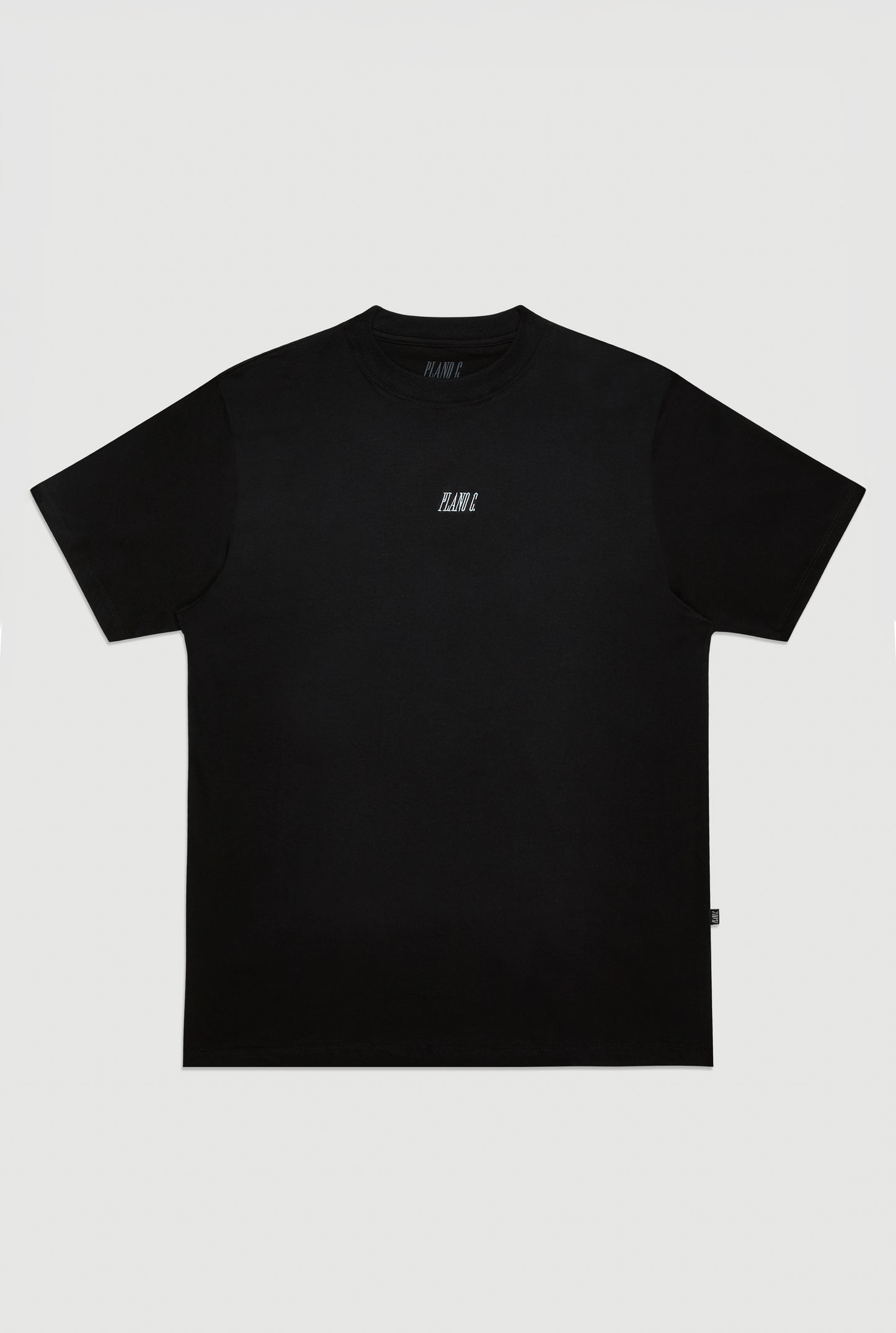 CAMISETA DIVINE SUFFERING PRETO