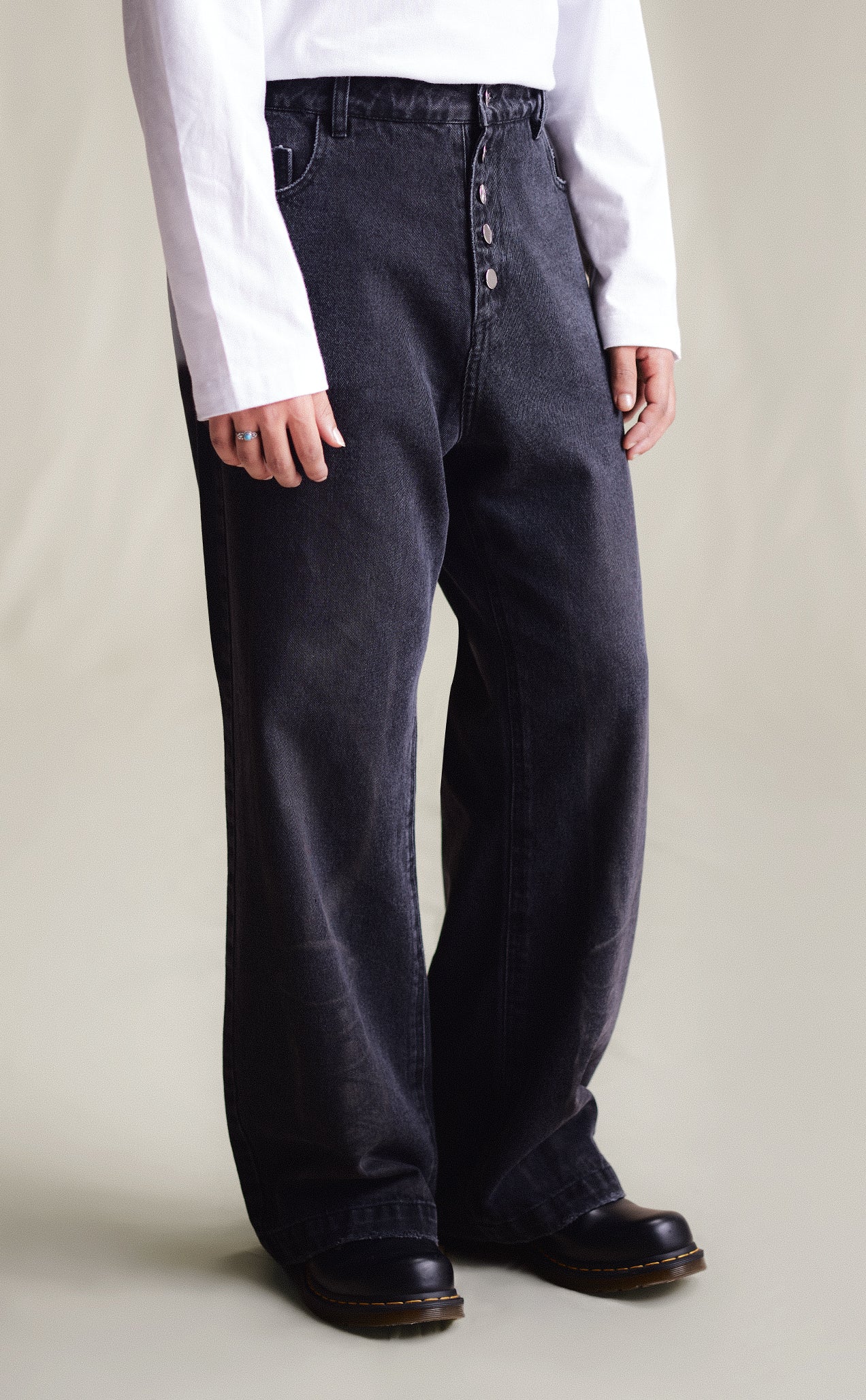 CALCA BOOTS STRAIGHT JEANS LASER CHUMBO