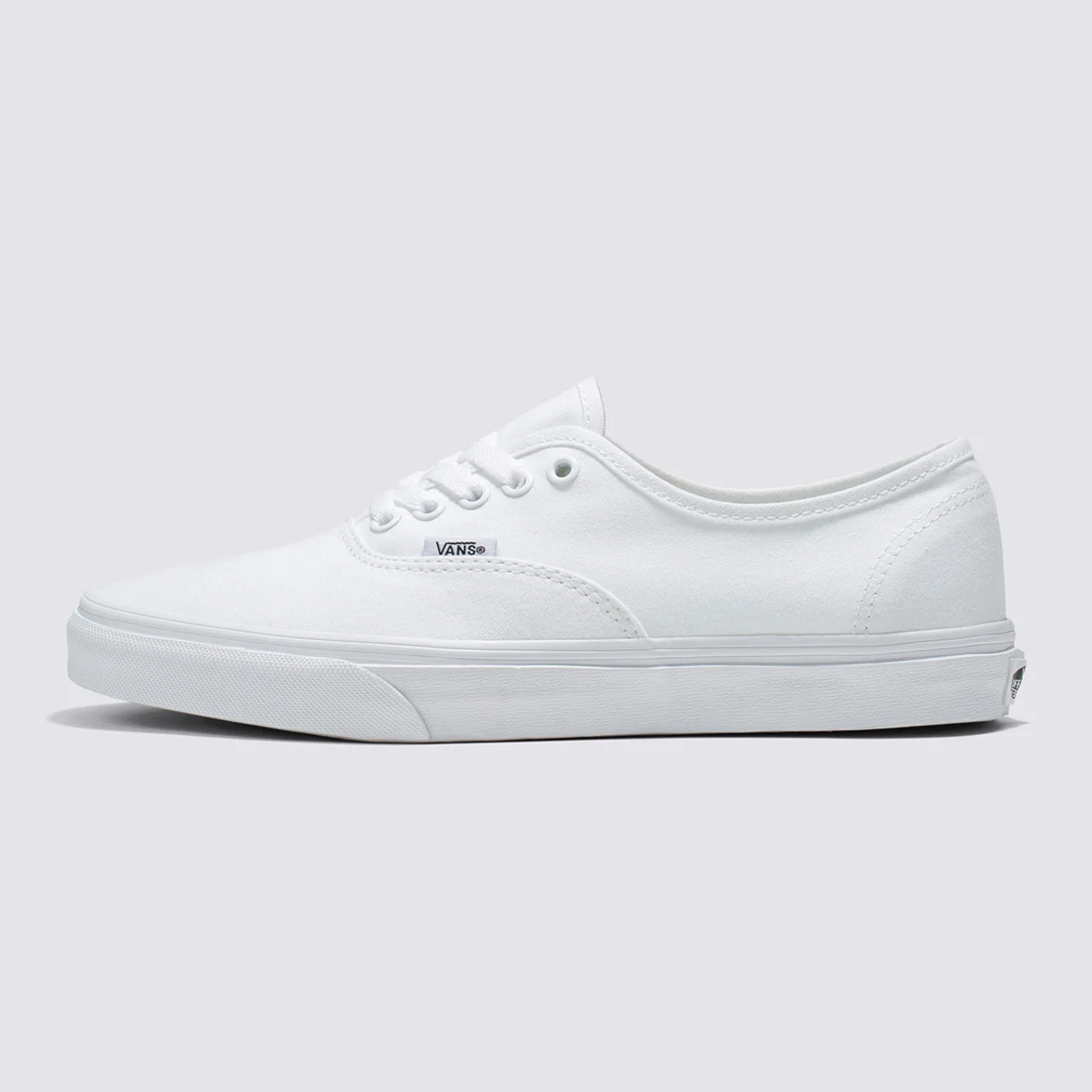 TÊNIS AUTHENTIC TRUE WHITE