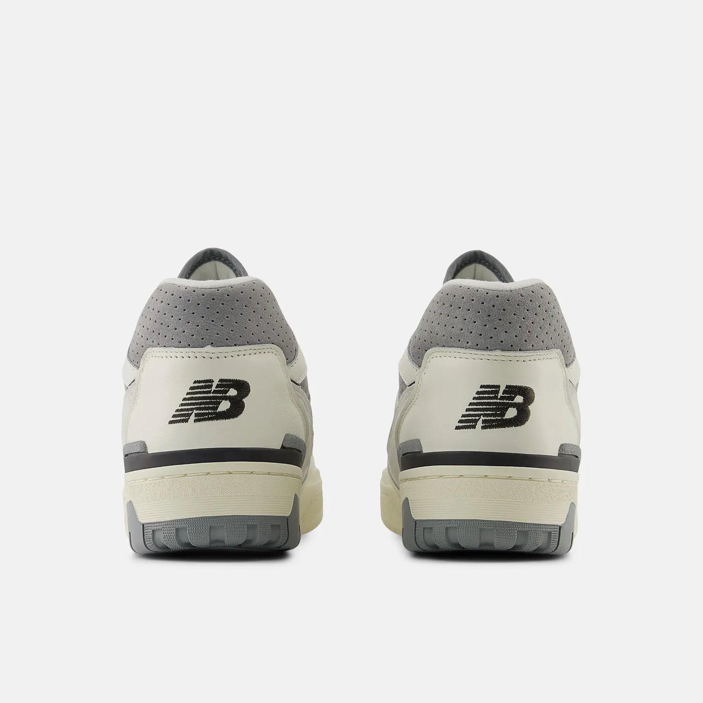 Tênis New Balance 550 Branco/Cinza
