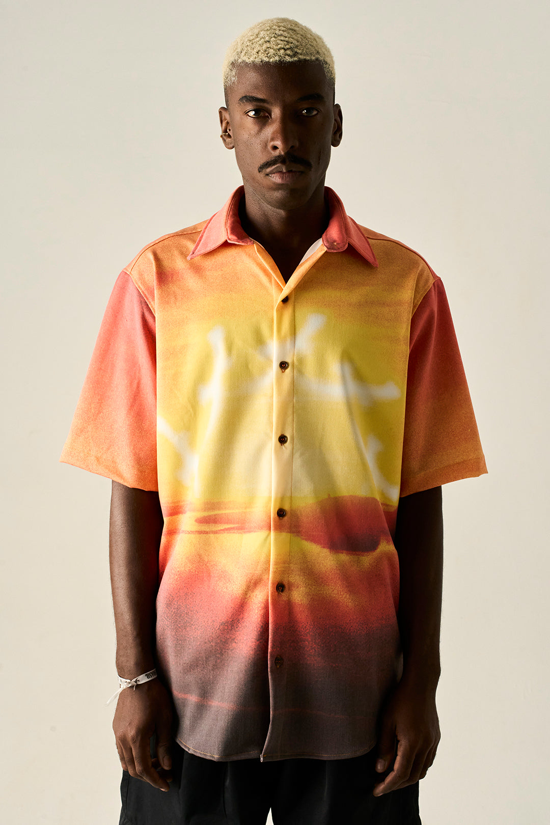 Camisa de botão "B Tribal Solar"