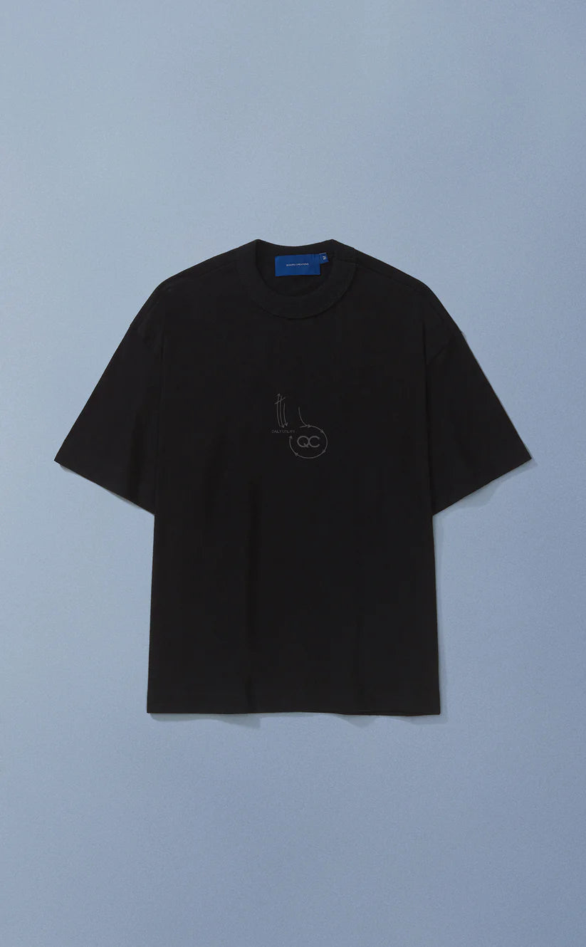 CAMISETA QC GENES BOXY PRETO