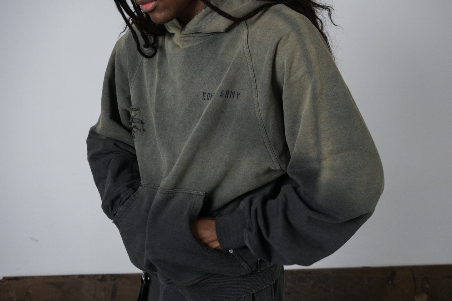 UNF HOODIE BELUGA