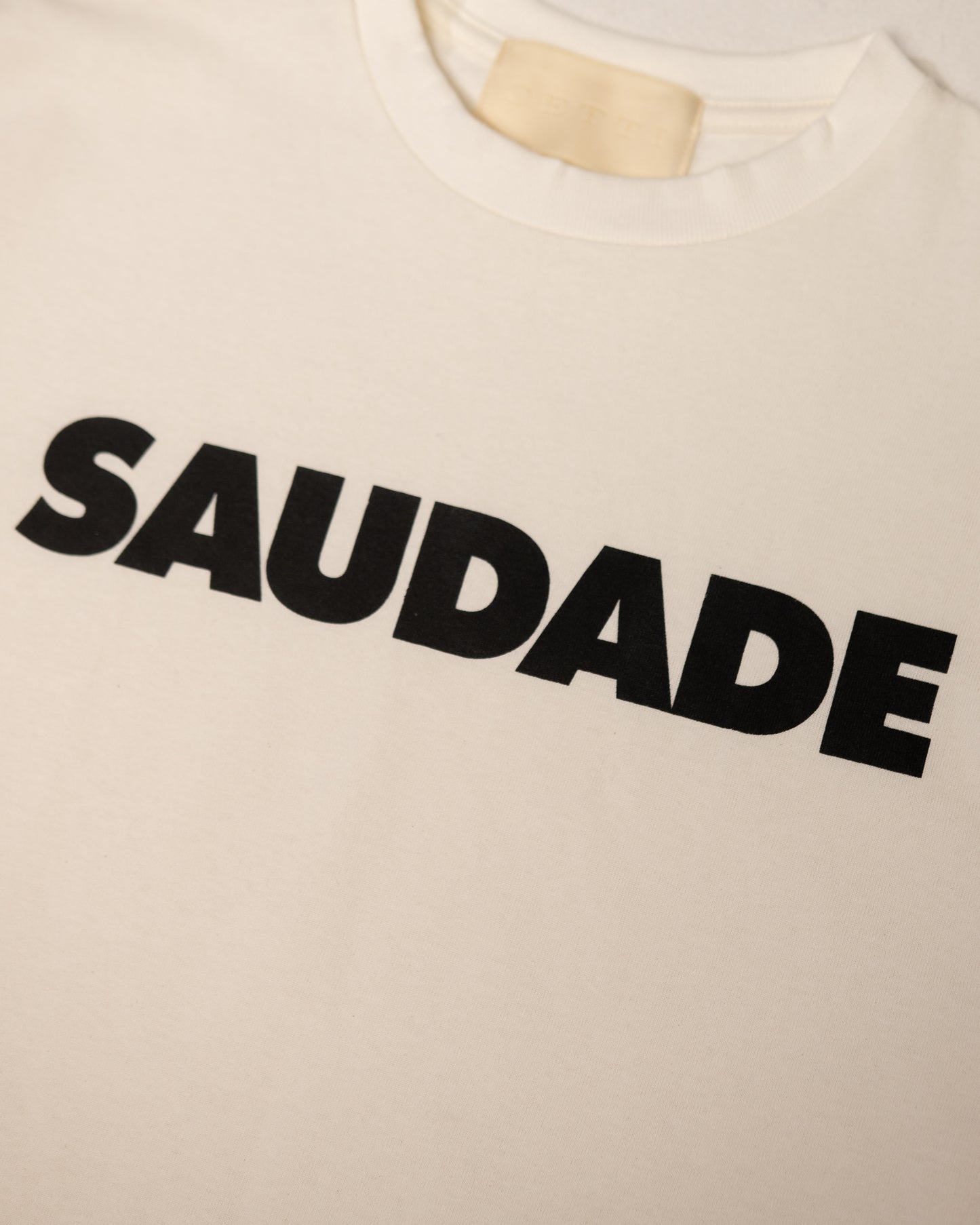 CAMISETA "SAUDADE"
