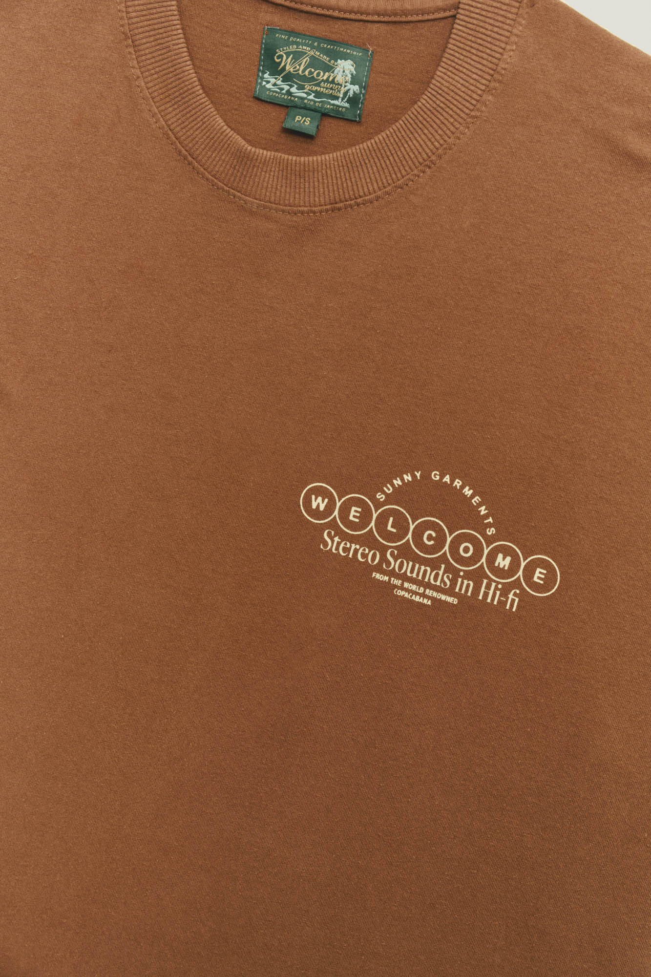 TShirt Boxy Fit Stereo Sounds Marrom