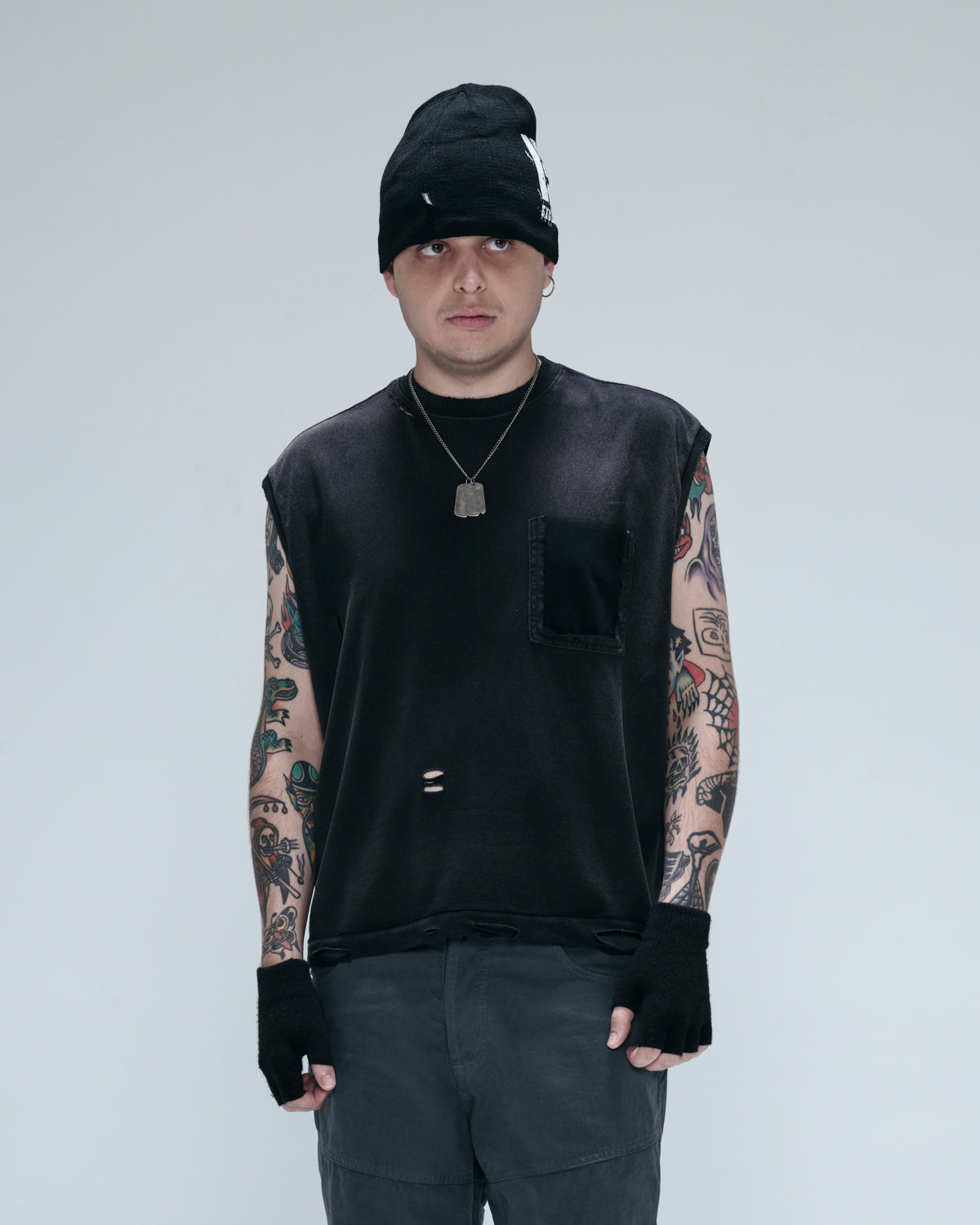 TRASHED TANK TOP - FADED BLACK
