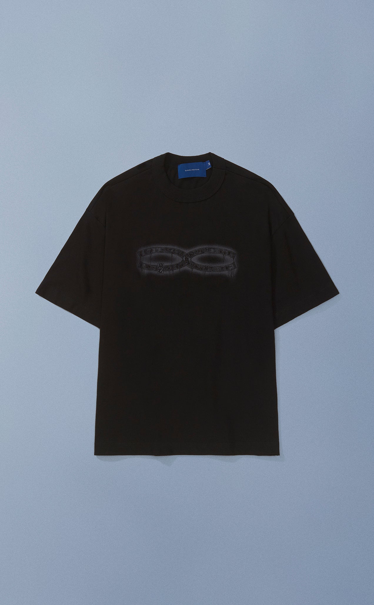 CAMISETA QC ARQUEOLOGOS BOXY PRETO