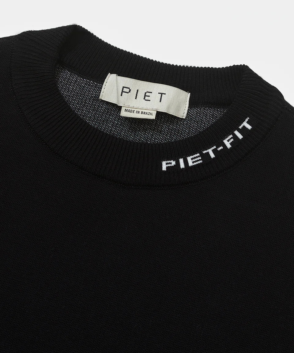 Fitted Long Sleeve Sport Sweater