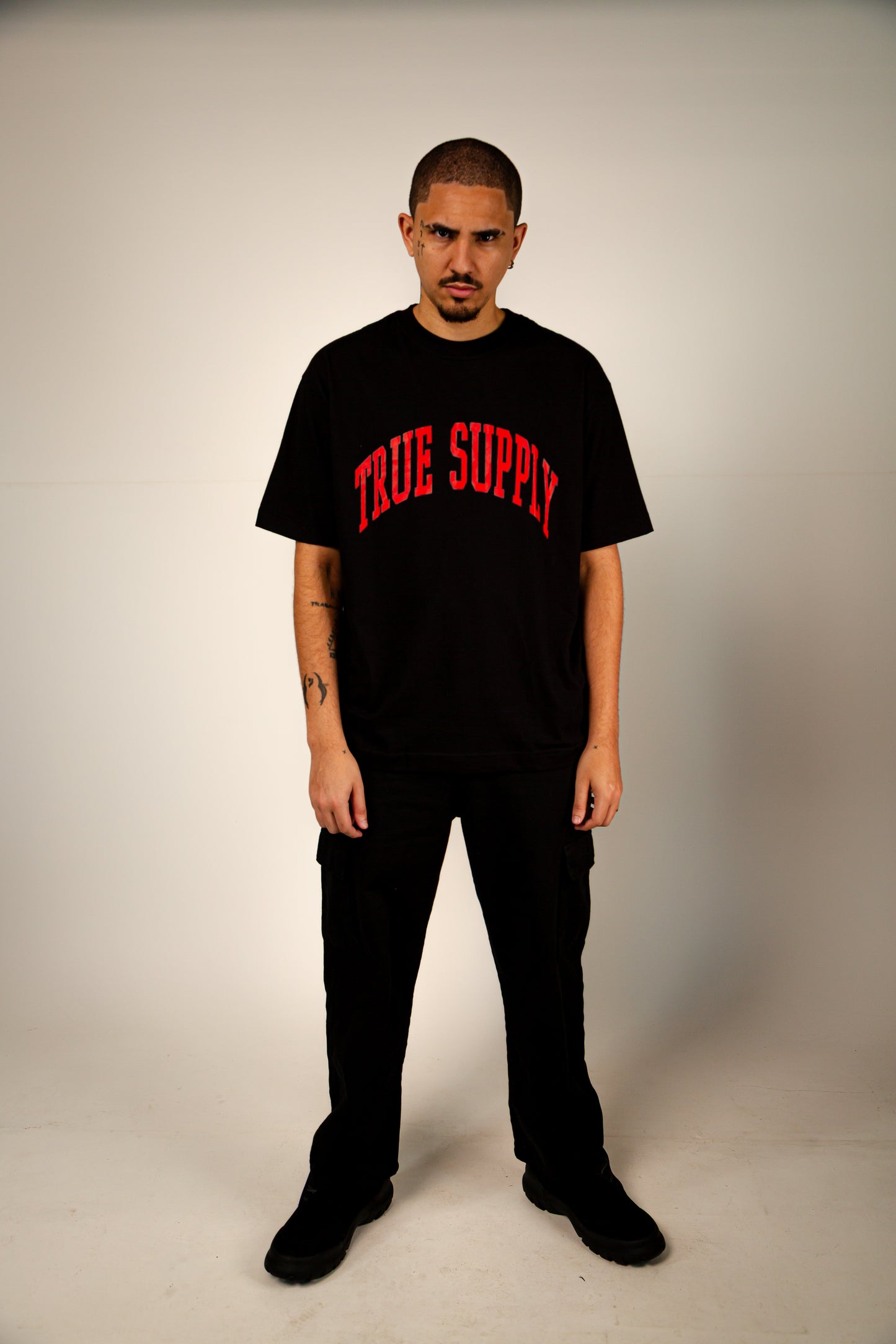 TEE TRUE "COLLEGE" BLACK
