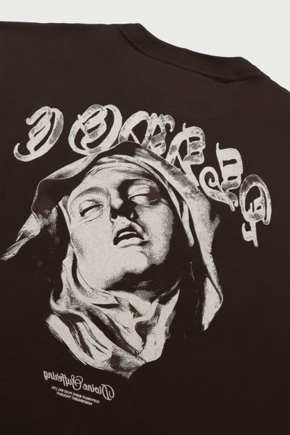 CAMISETA DIVINE SUFFERING MARROM