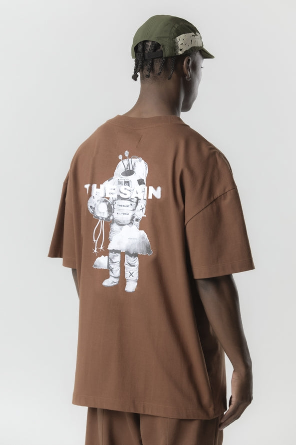 T-SHIRT OVERSIZED ASTRONAUT - BROWN