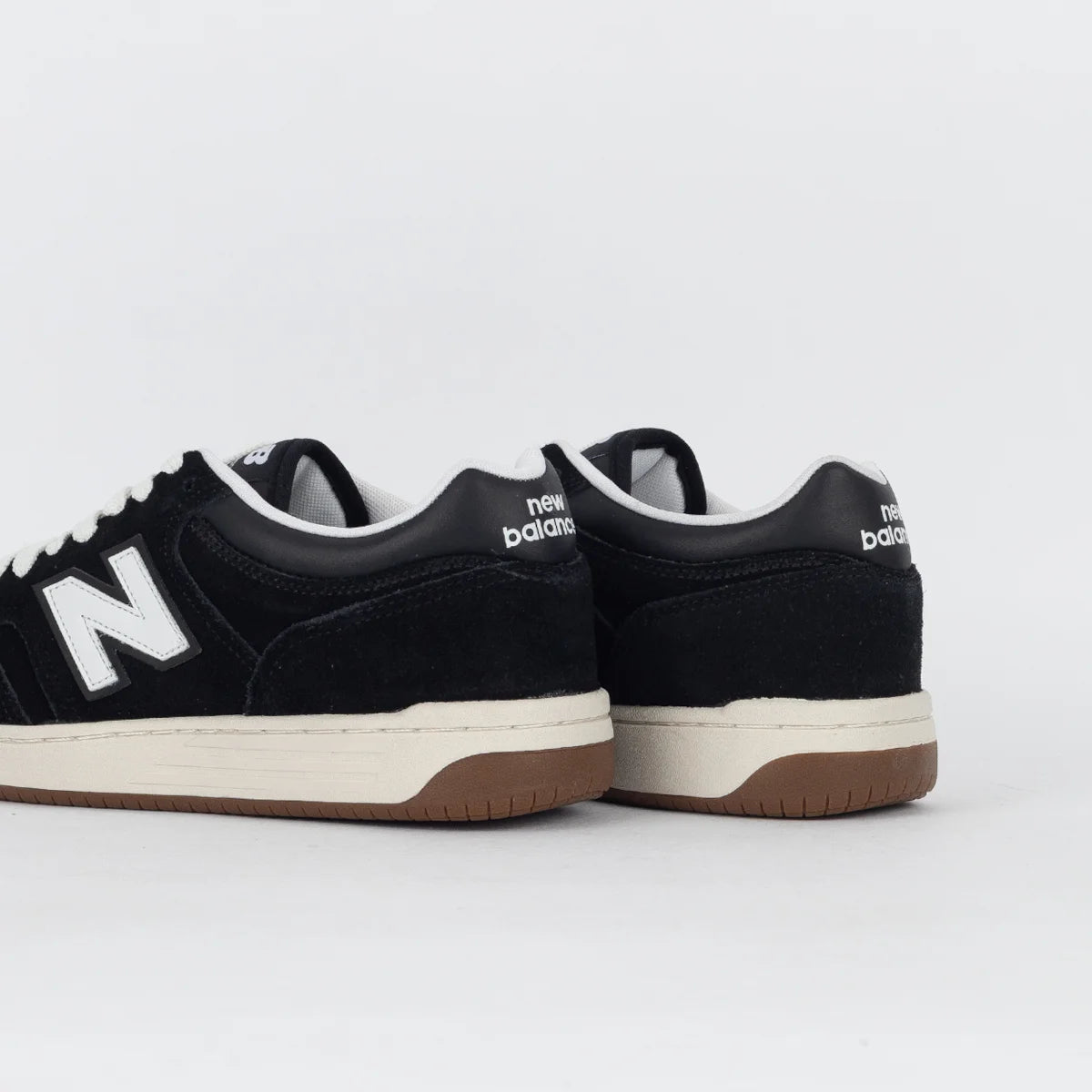 Tênis New Balance 480 Low Preto/Bege