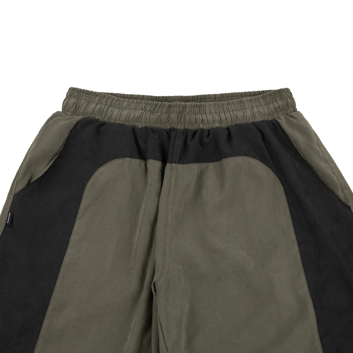 Arch Shorts In Brown