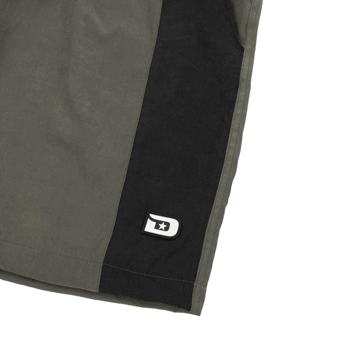 Arch Shorts In Brown