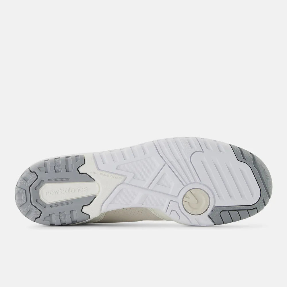 Tênis New Balance 550 Branco/Bege