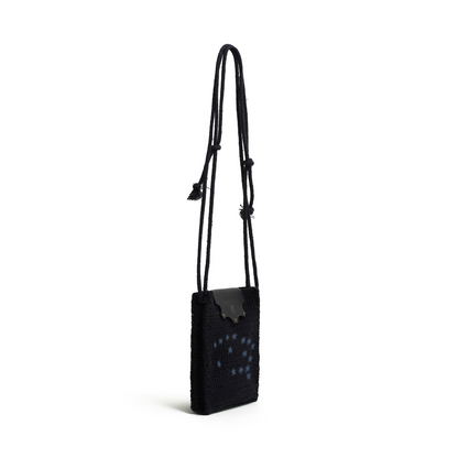 Bolsa Lateral em Croche e Couro Preta - Feito a Mao