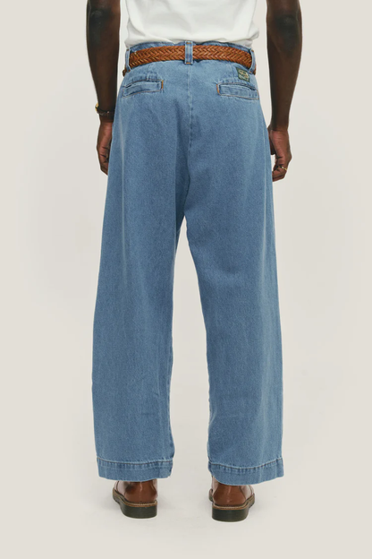 Calça Jeans Alfaiataria Dupla Prega Média