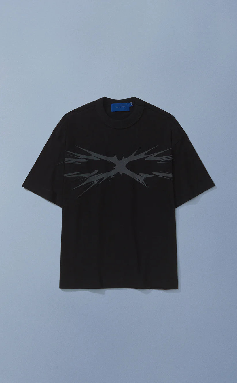 CAMISETA QC SPIKES BOXY PRETO