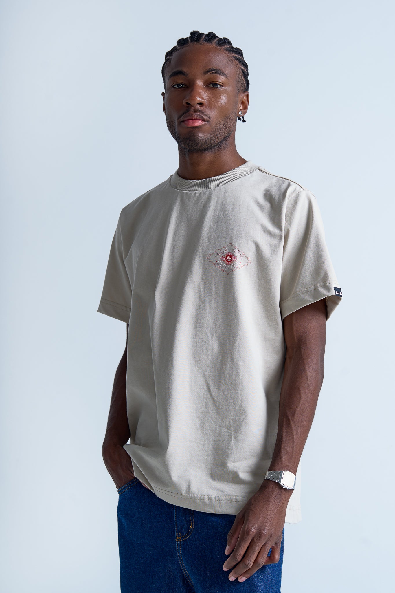CAMISETA REGULAR GRAND HOTEL  BEGE