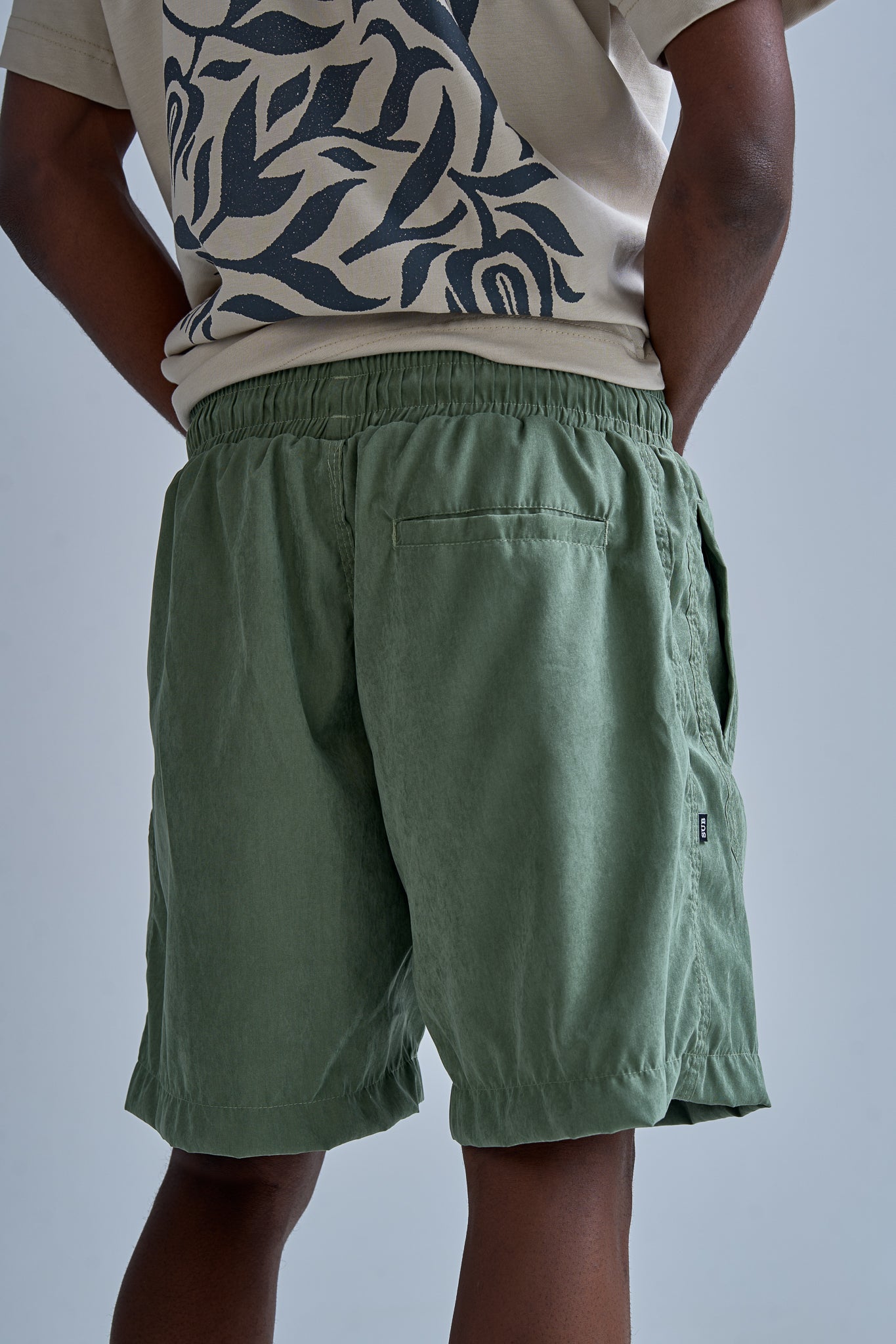SHORT NATURE  VERDE