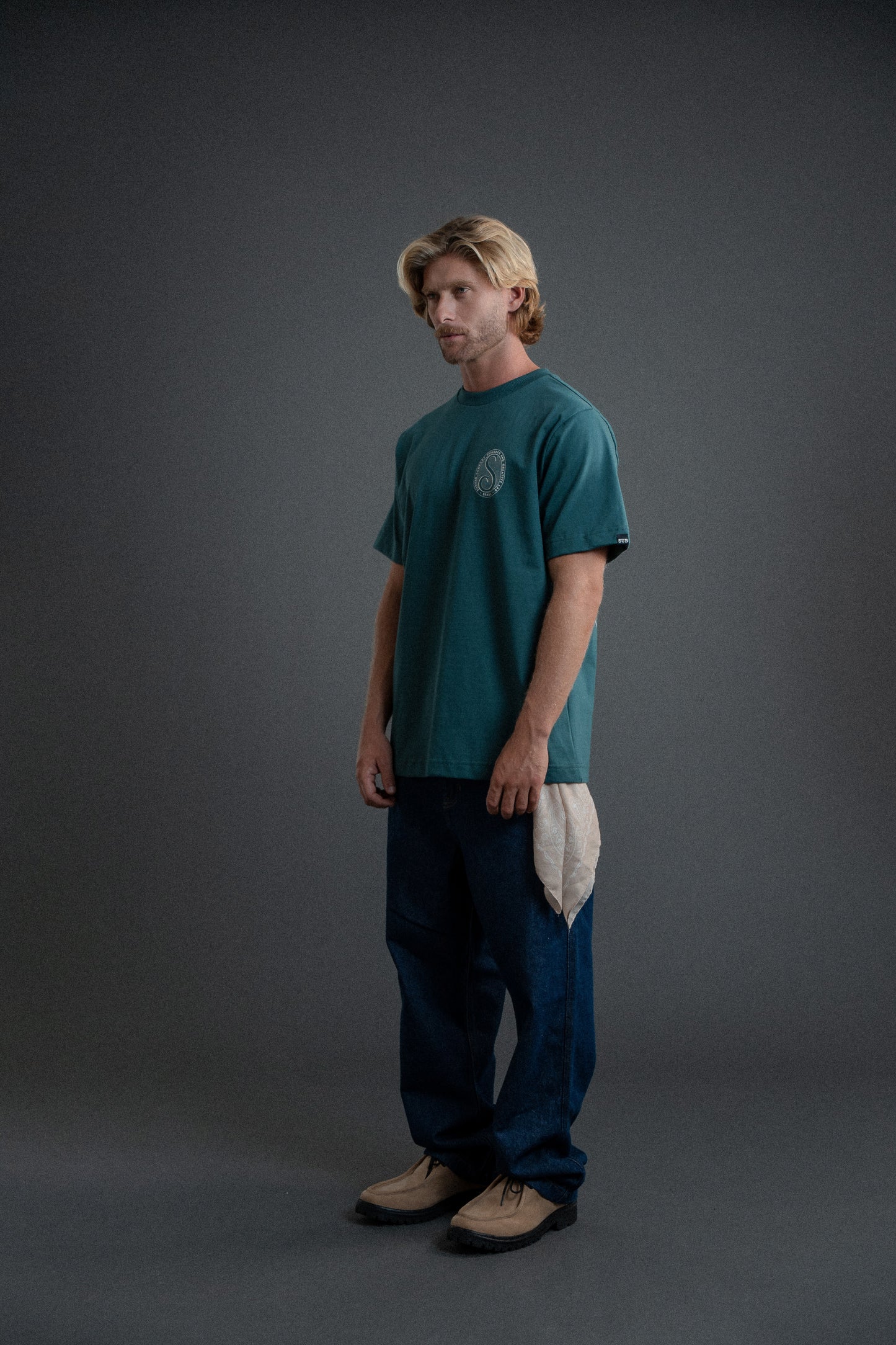 CAMISETA REGULAR ICON VERDE
