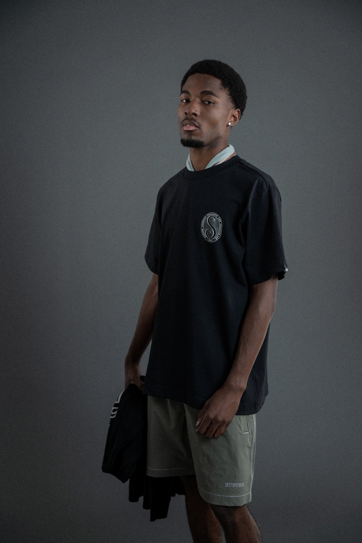 CAMISETA REGULAR ICON PRETO