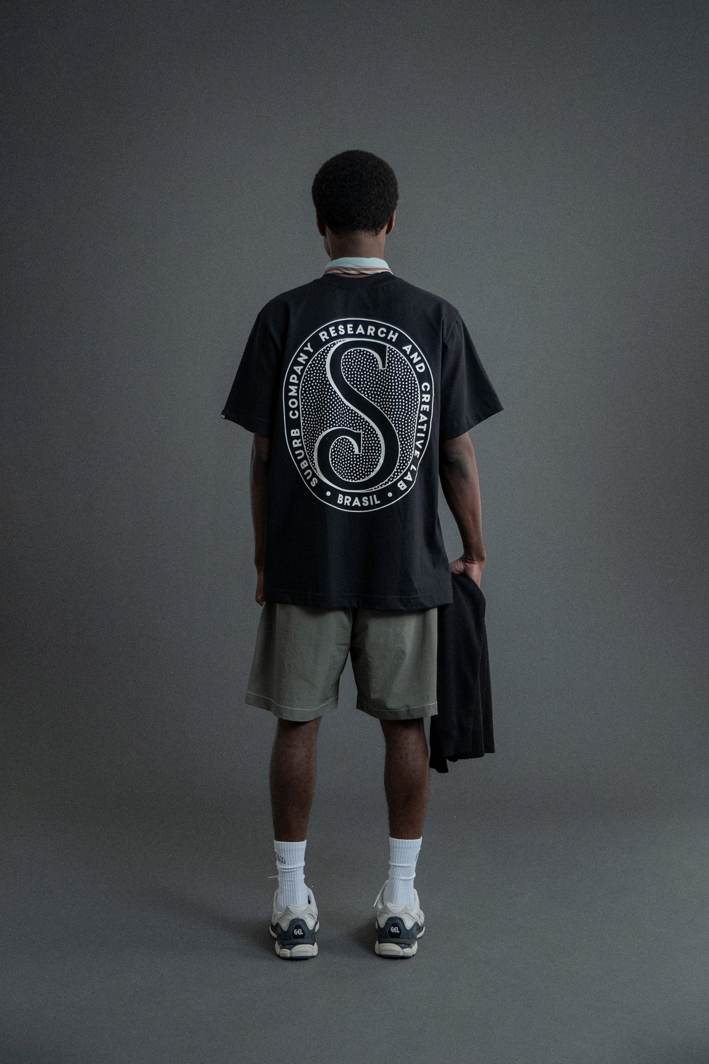 CAMISETA REGULAR ICON PRETO