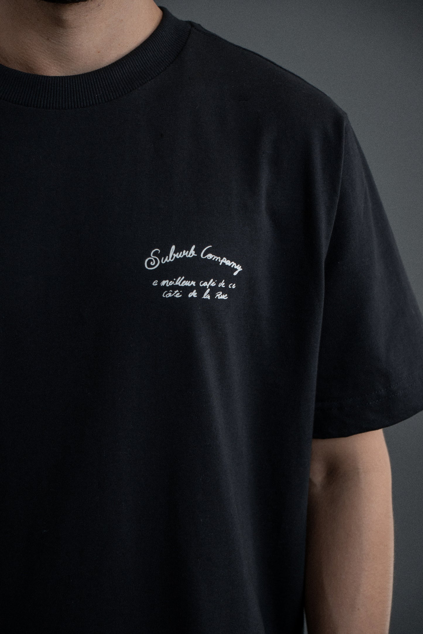 CAMISETA REGULAR PATISSERIE PRETO