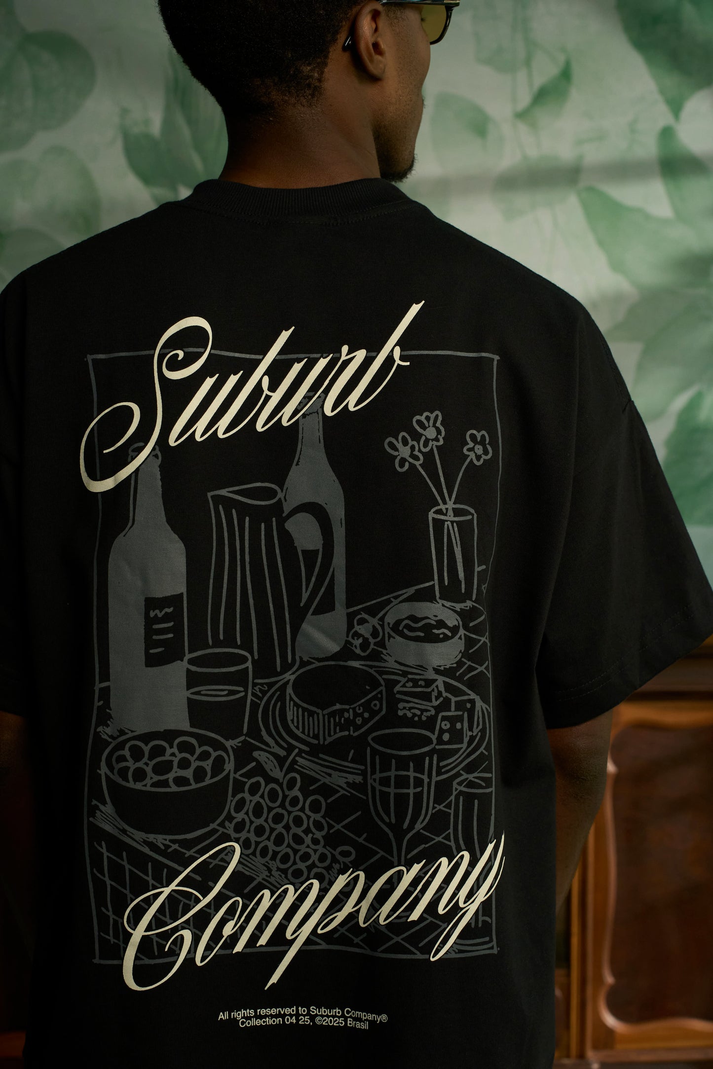 DINNER BOXY TEE PRETO