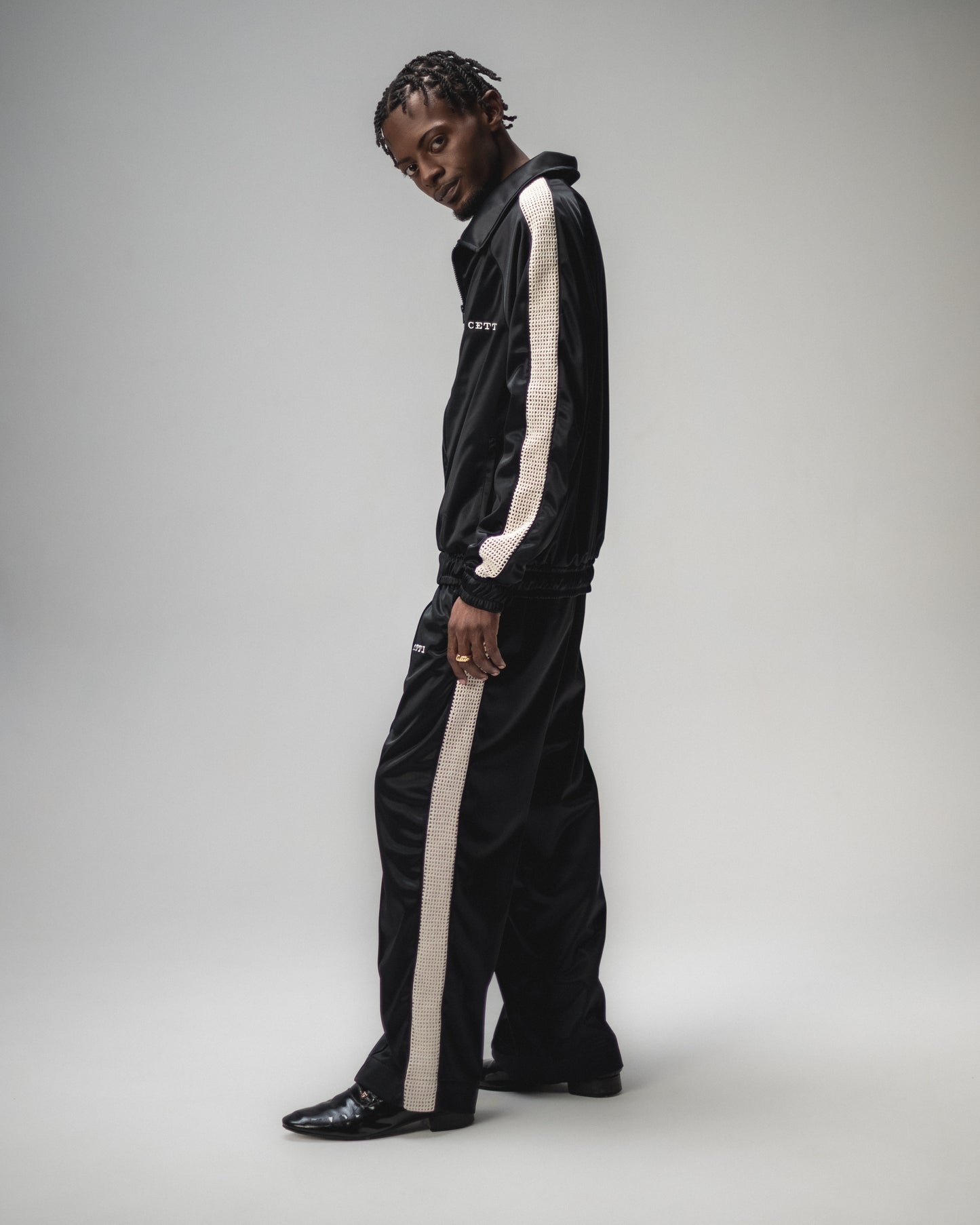 CALCA ESPORTIVA "VOYAGE" BLACK