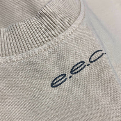 CAMISETA OVER  E.E.C. BEGE