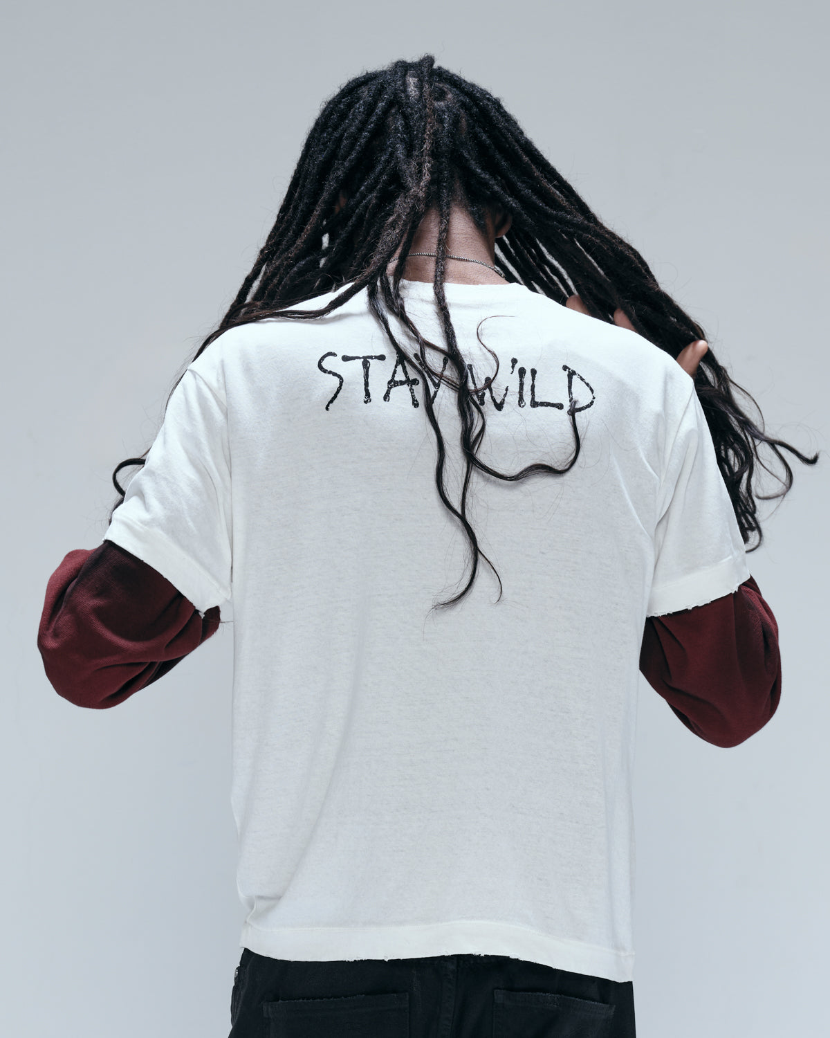 STAY WILD REGULAR GAZE TEE - OFF WHITE