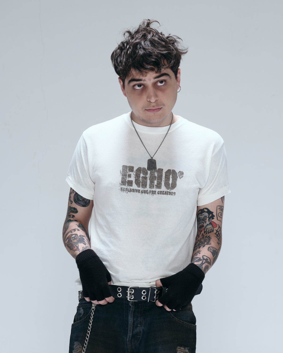 EXCLUSIVE REGULAR GAZE TEE - OFF WHITE