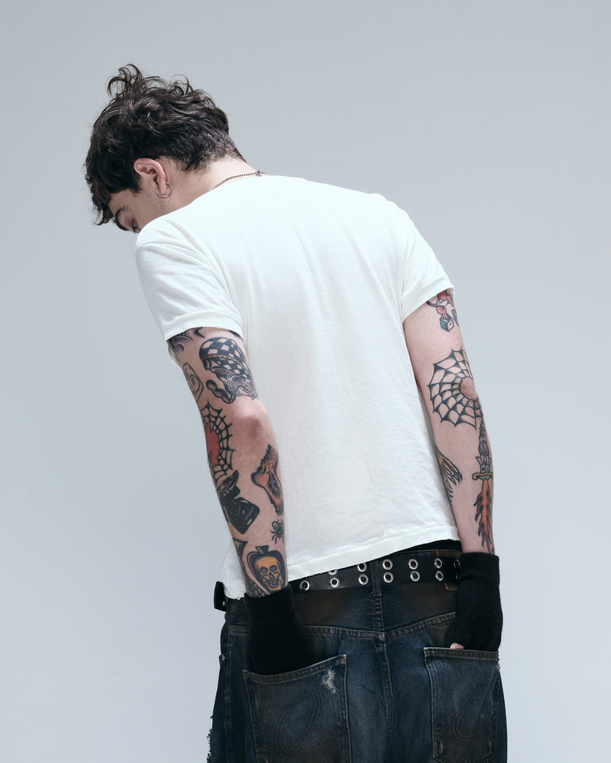 EXCLUSIVE REGULAR GAZE TEE - OFF WHITE