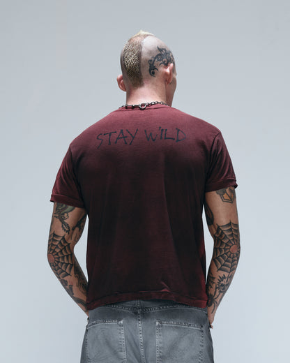 STAY WILD REGULAR GAZE TEE - BLOOD