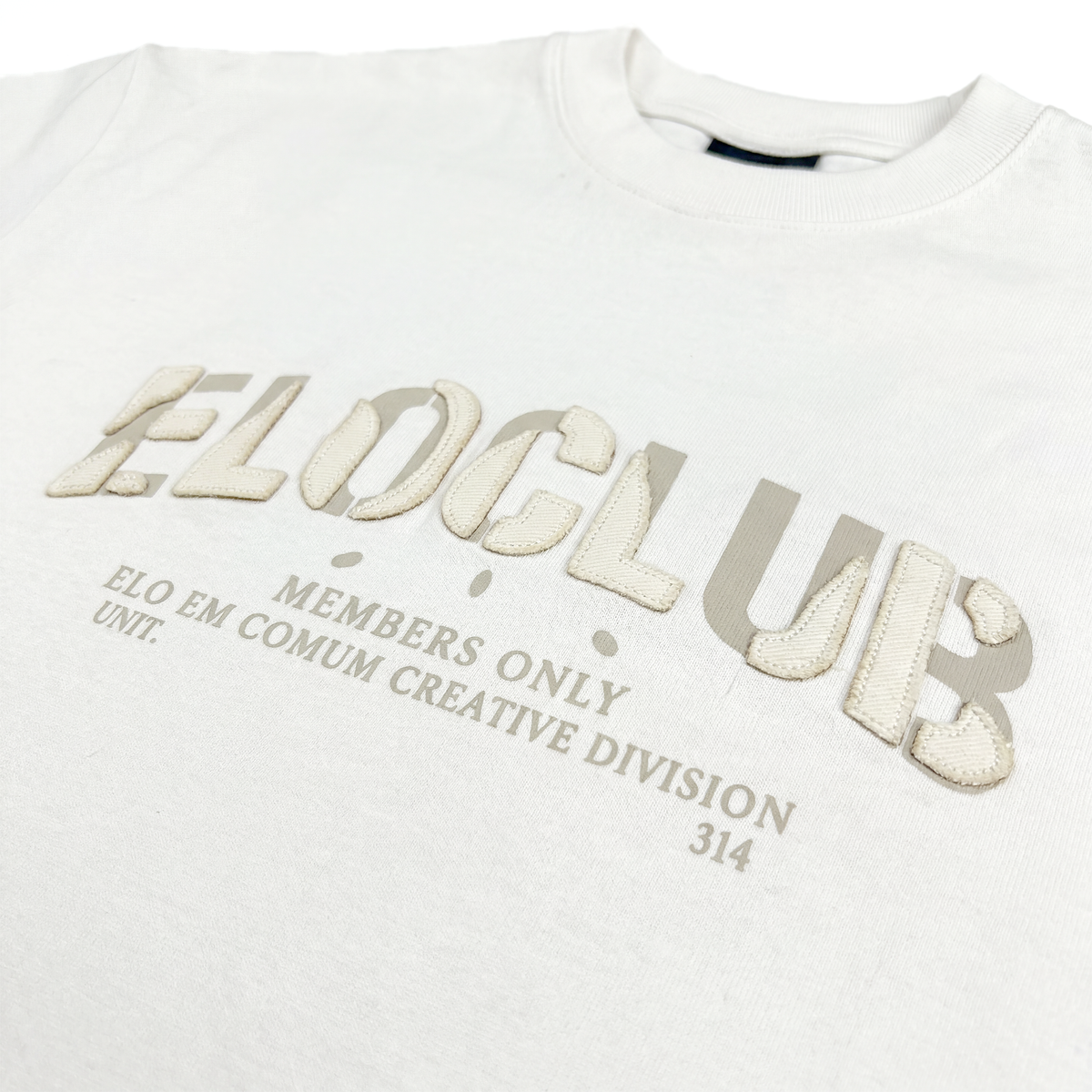 CAMISETA OVER  MEMBERS ONLY  BRANCO OFF.