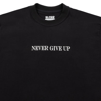 TEE “JESUS IS KING”