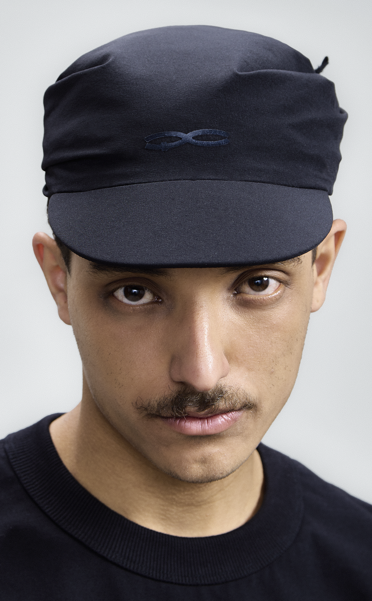 BUTTERFLY KNOT HAT BLACK 2.0