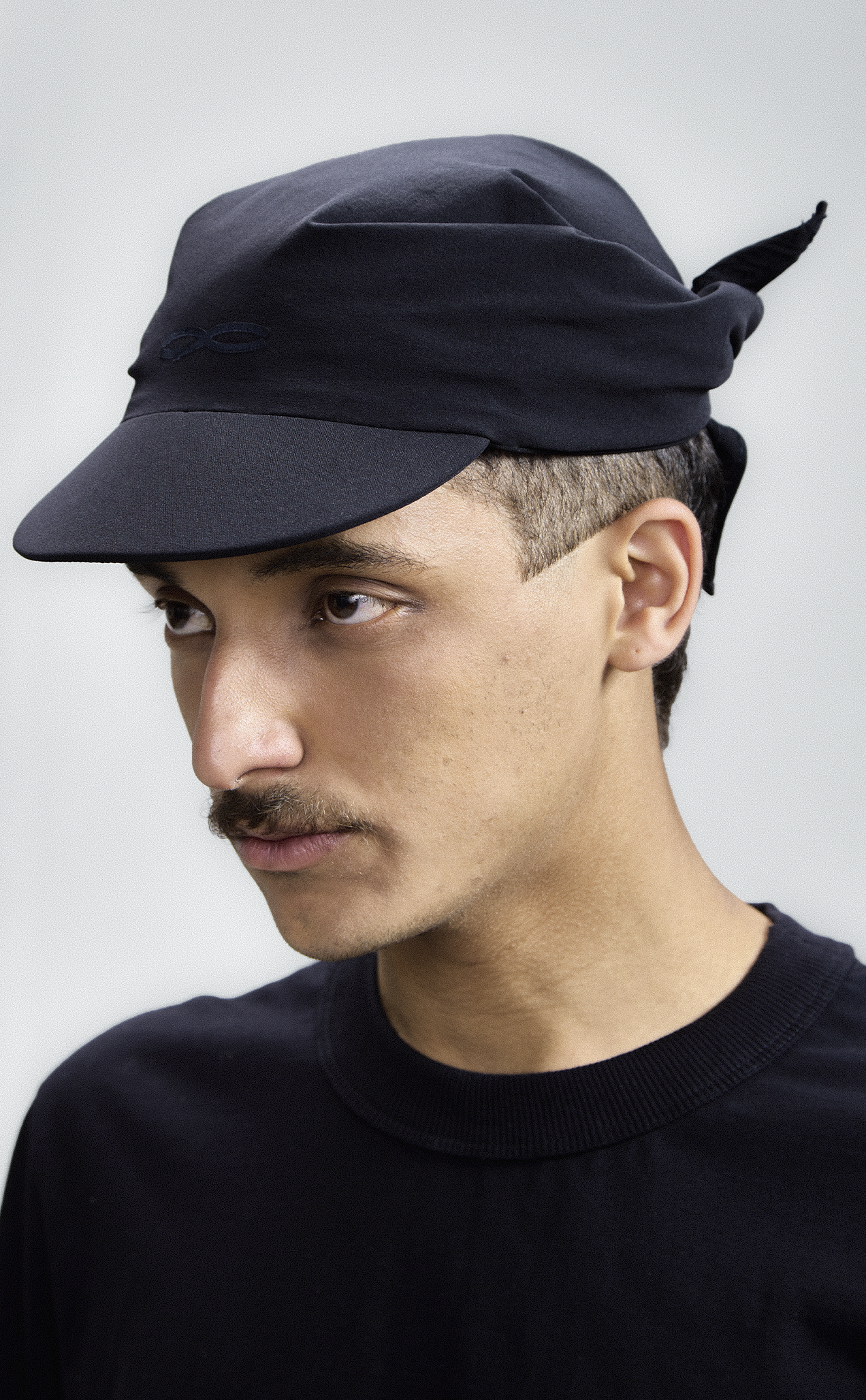 BUTTERFLY KNOT HAT BLACK 2.0