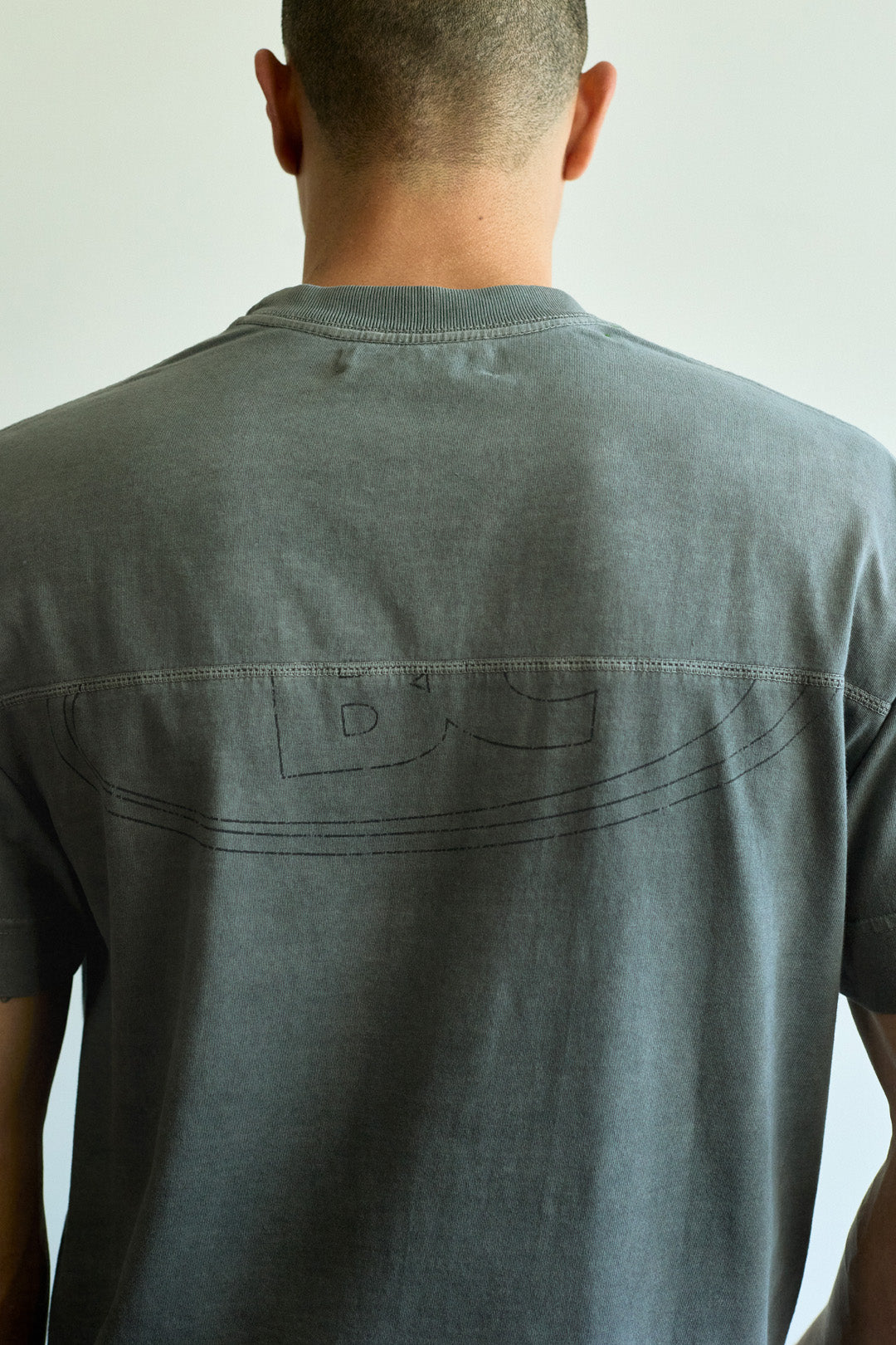 Camiseta Recortada Goods Logo Grafite Estonada