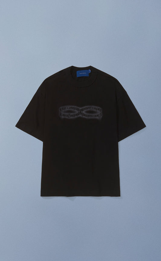 CAMISETA QC ARQUEOLOGOS BOXY PRETO