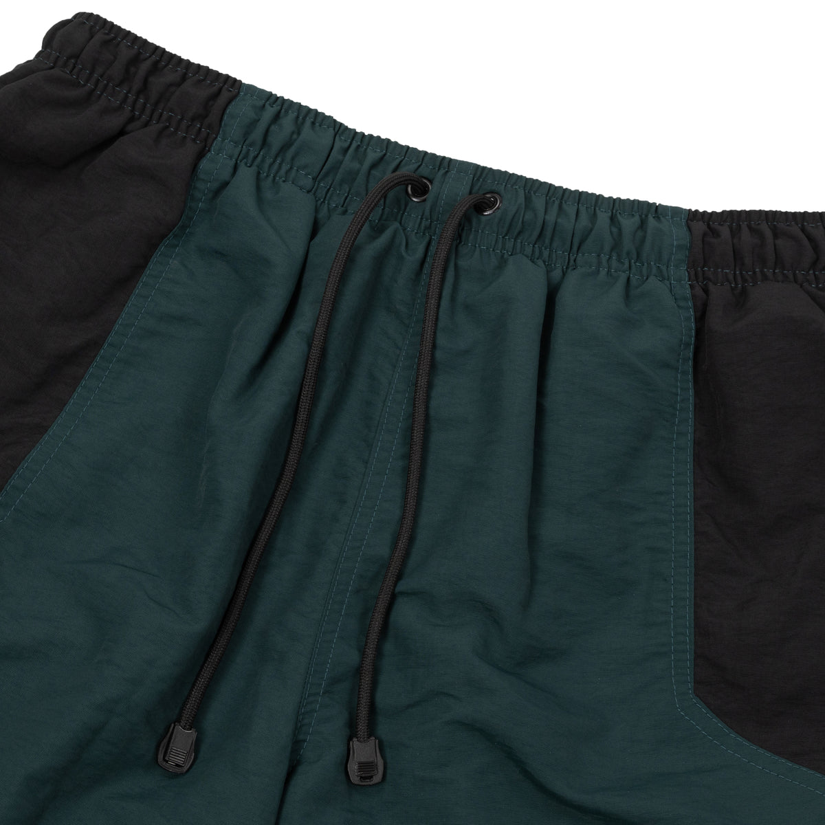 Nylon Shorts Pivot In Green
