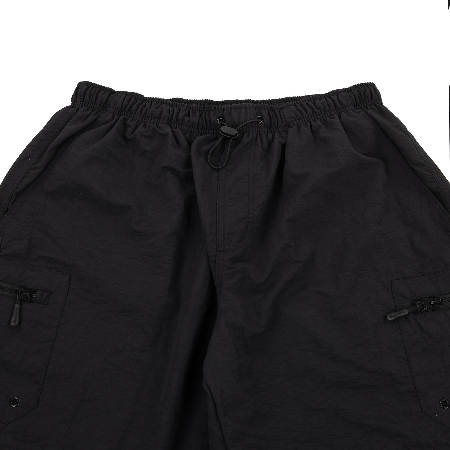 UTL Shorts In Black
