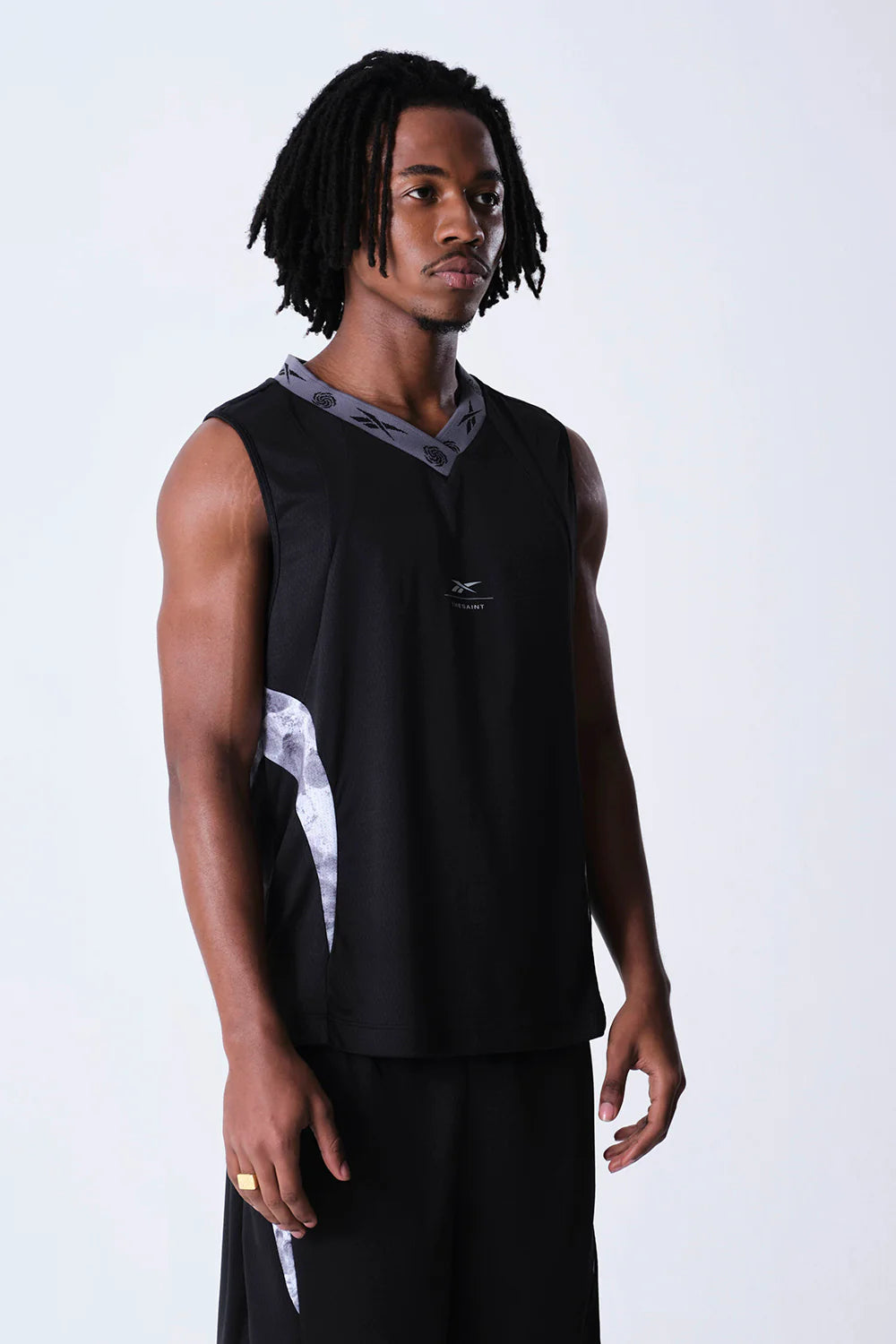 JERSEY REEBOK & THESAINT