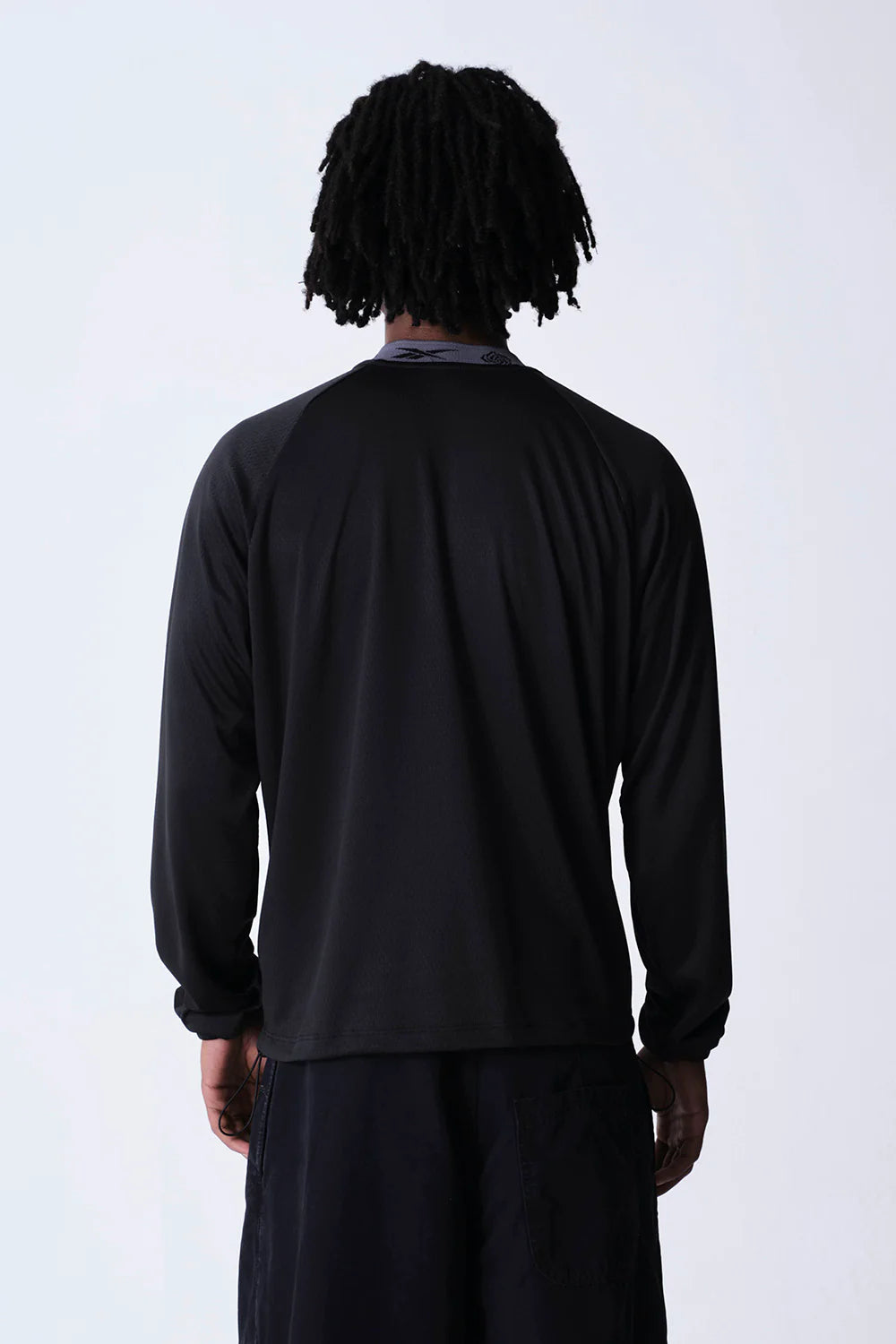 CREWNECK CRACKED CONCRETE