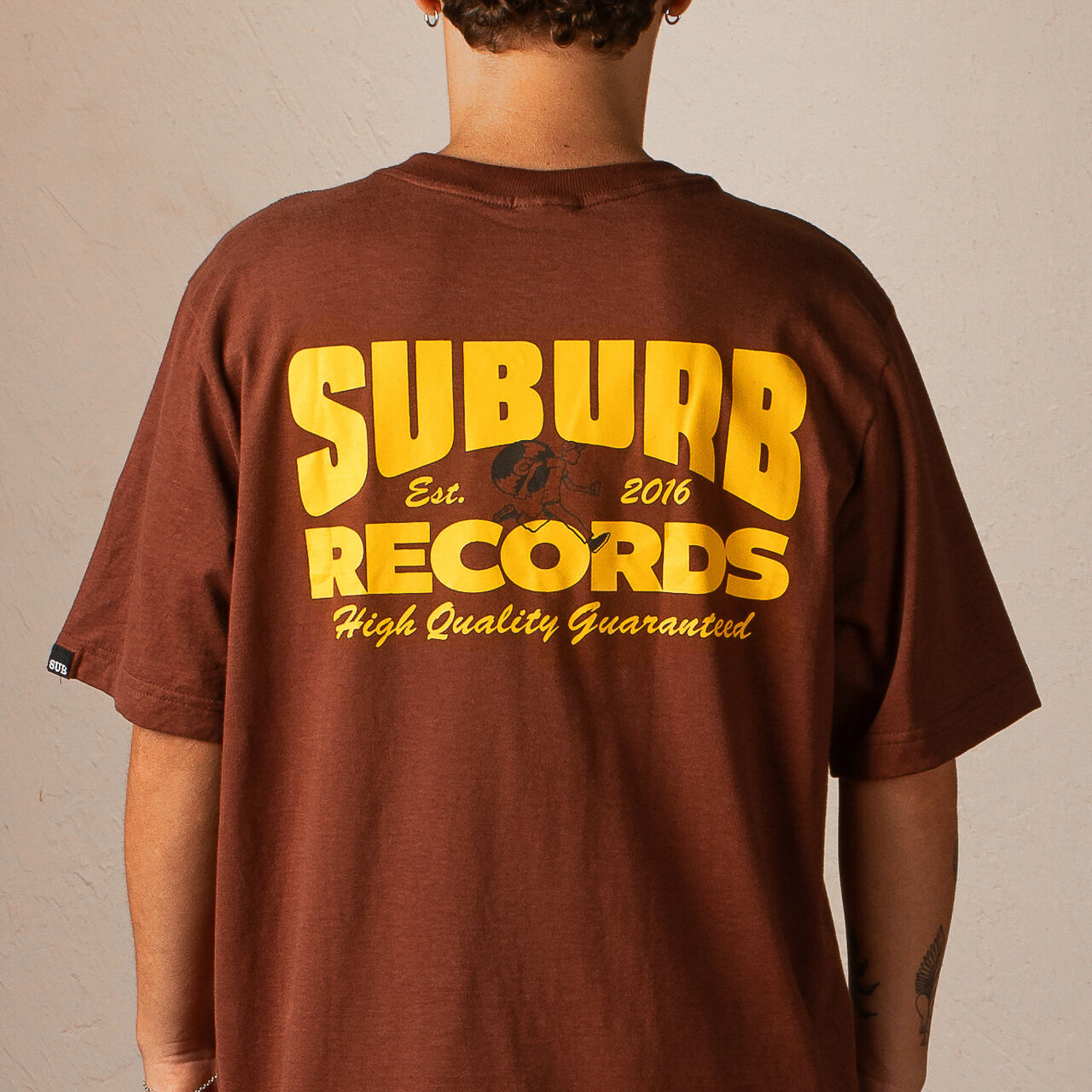 CAMISETA SUB RECORDS MARROM